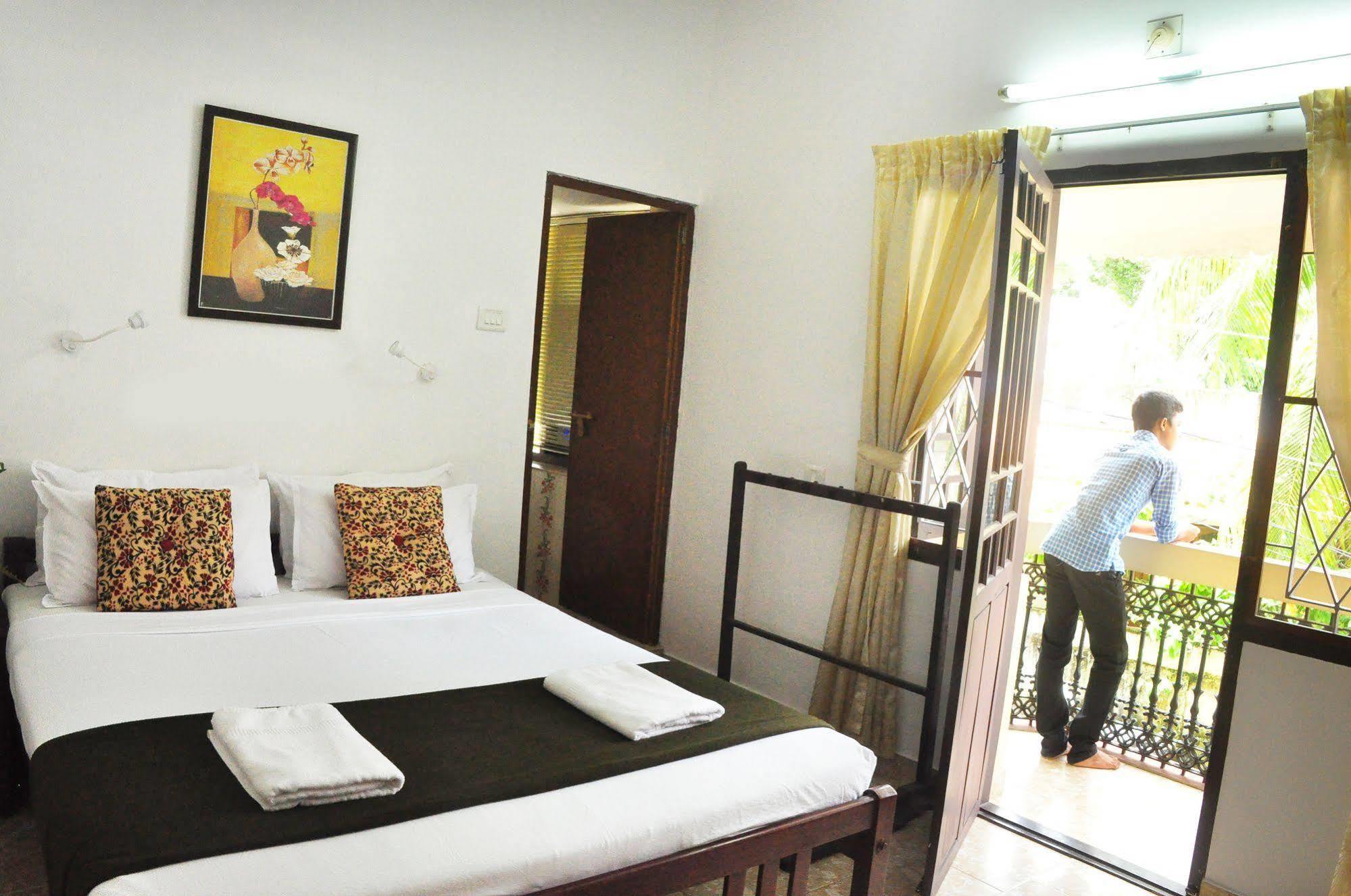 Lazar Residency Homestay Kochi Exterior foto